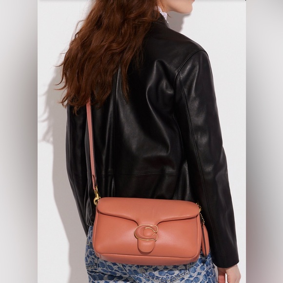 💖New Coach pillow tabby 26 - Picture 3 of 7